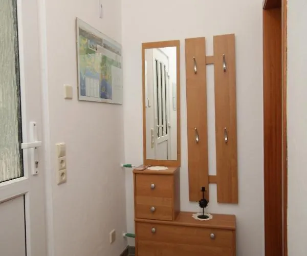 Lägenhet With Parking Space - 6984 Poreč