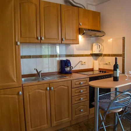 With Parking Space - 6984 Appartement