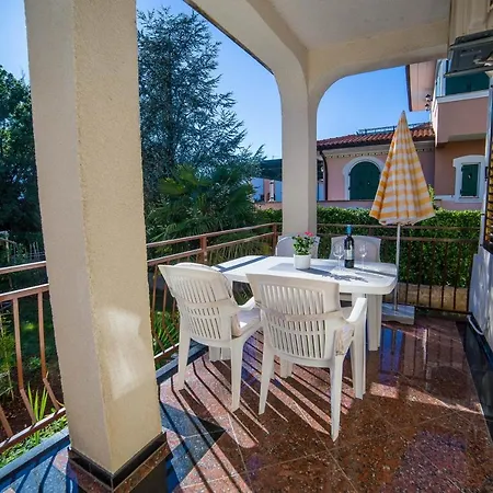 With Parking Space - 6984 * Poreč